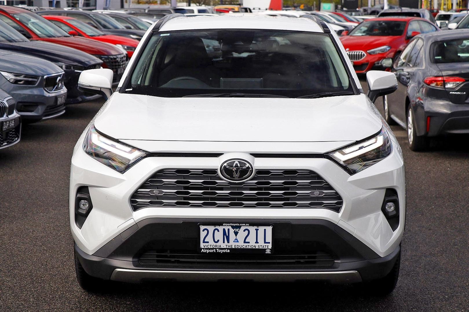 Toyota Rav4 image 3