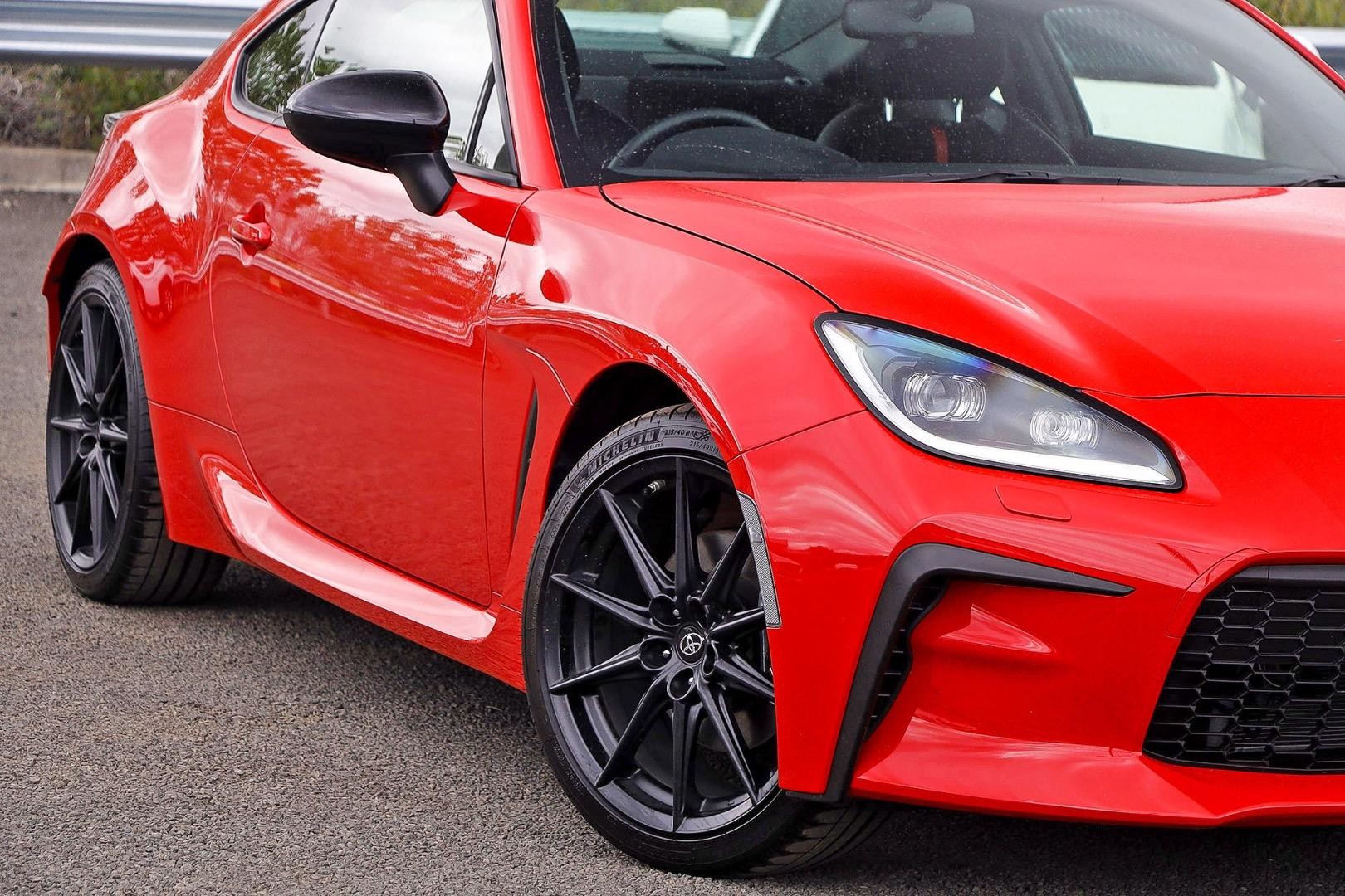 Toyota Gr86 image 2