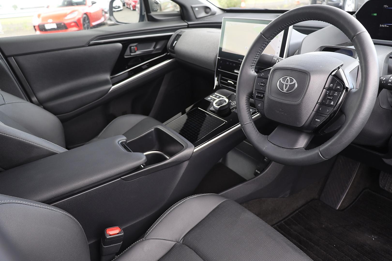 Toyota Bz4x image 3