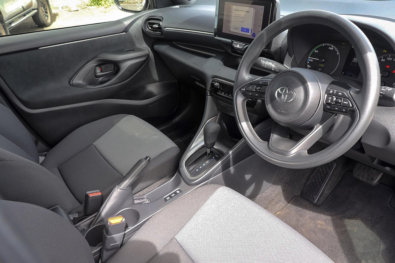 Toyota Yaris image 2