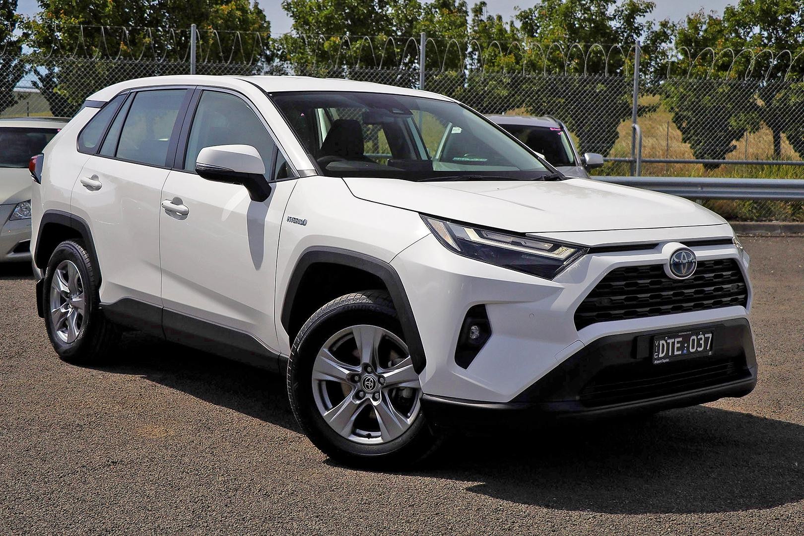 Toyota Rav4 image 1