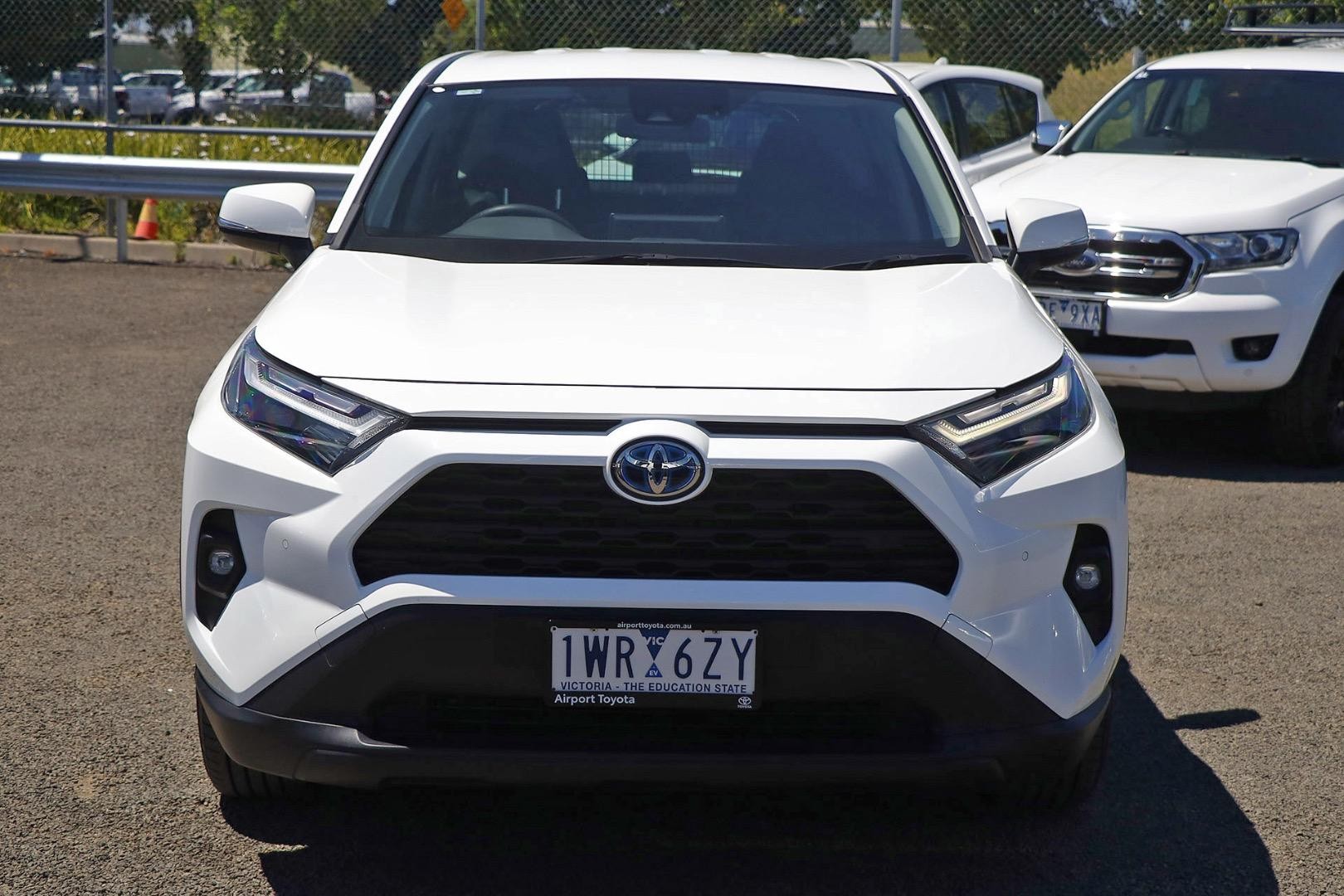 Toyota Rav4 image 3