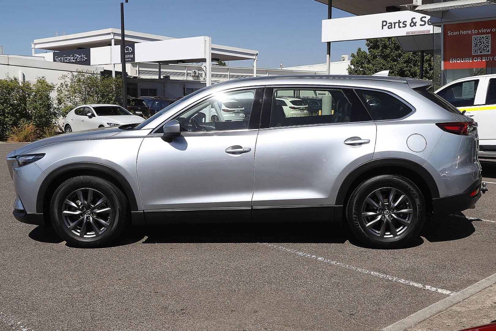 Mazda Cx-9 image 4