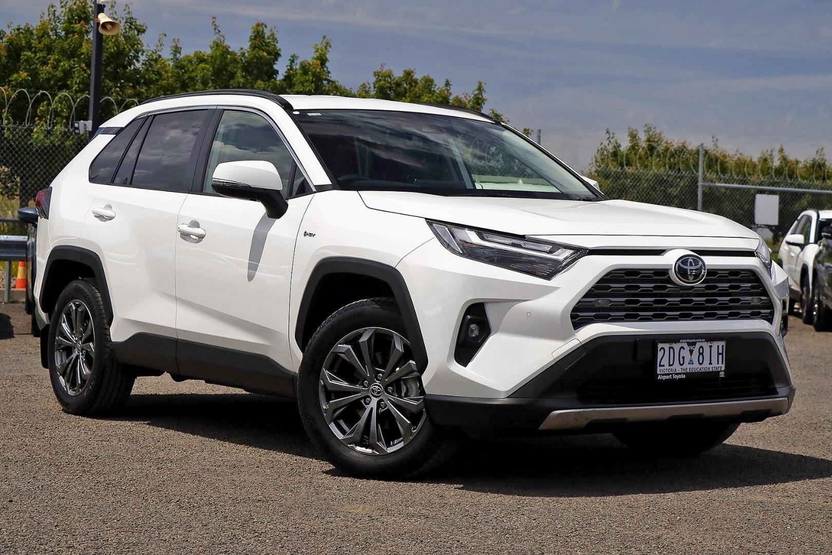 Toyota Rav4 image 1
