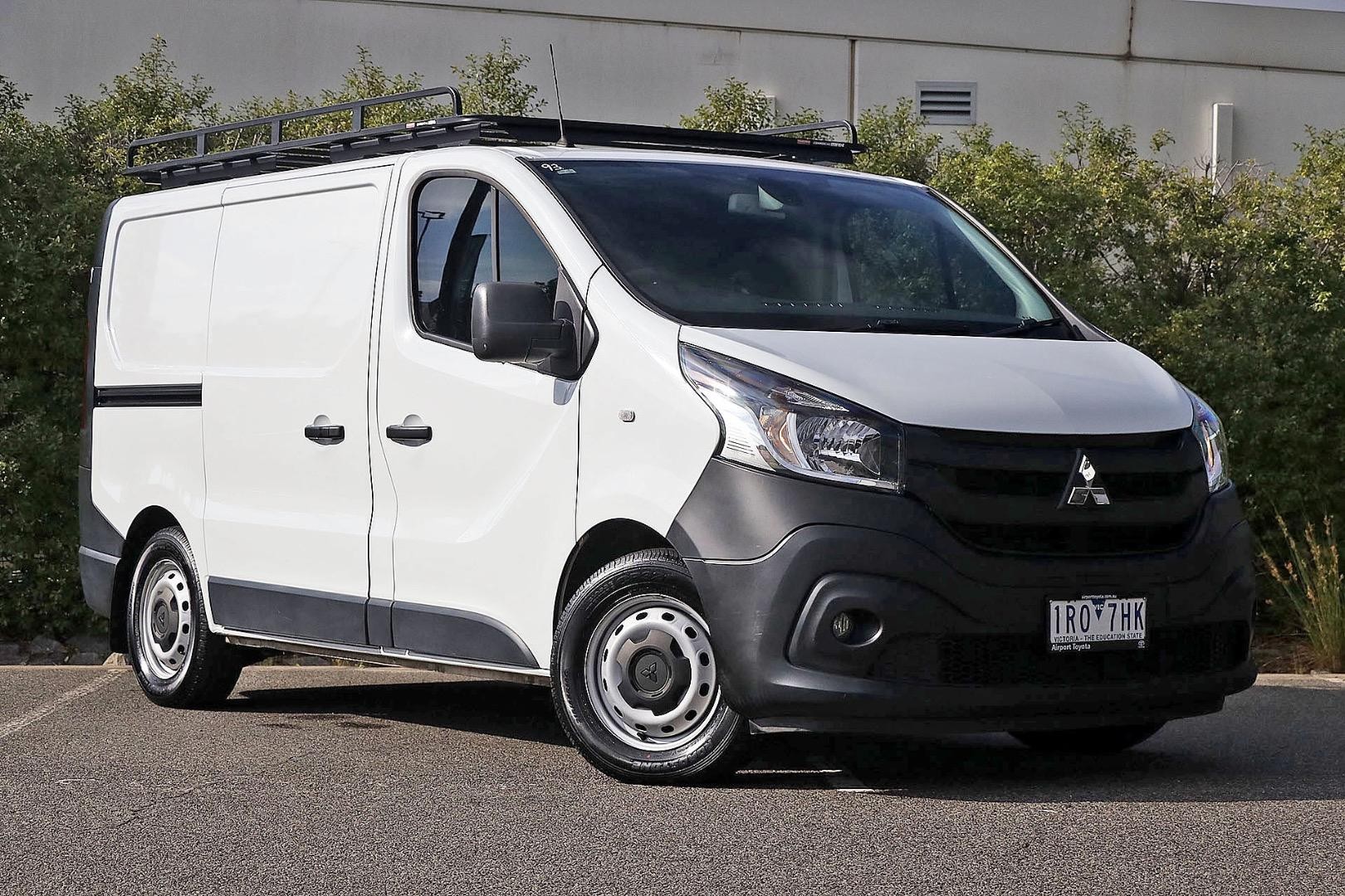 Mitsubishi Express image 1