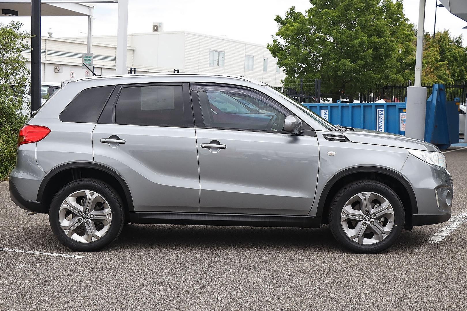 Suzuki Vitara image 4