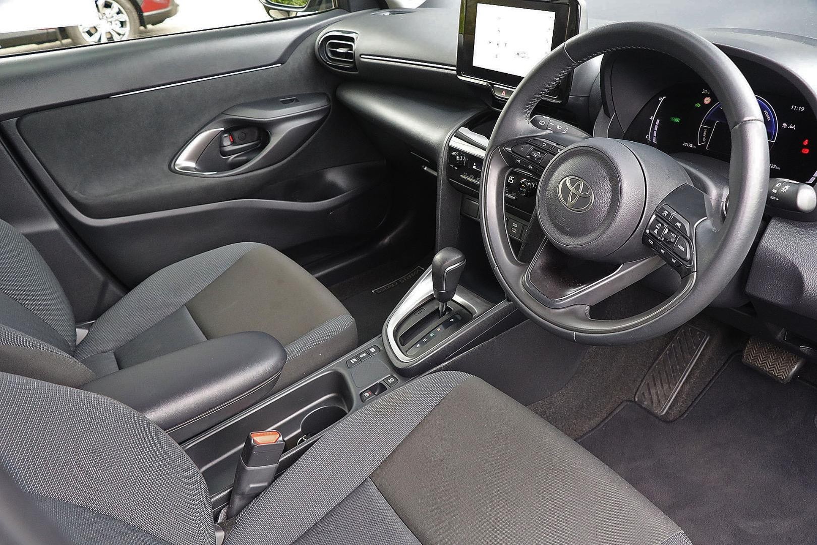 Toyota Yaris Cross image 2