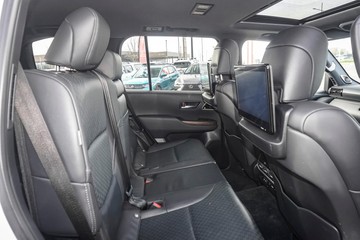 https://dvg-vehicle-assets.s3.amazonaws.com/80676/182avksb6fqd1k87977motvcm.jpg