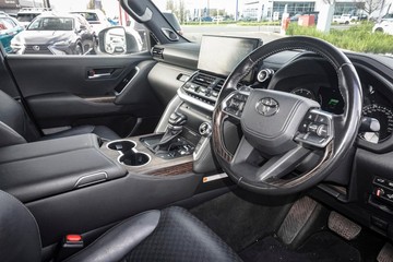 https://dvg-vehicle-assets.s3.amazonaws.com/80676/bun7kr07ysshy7jodct1bmvwy.jpg