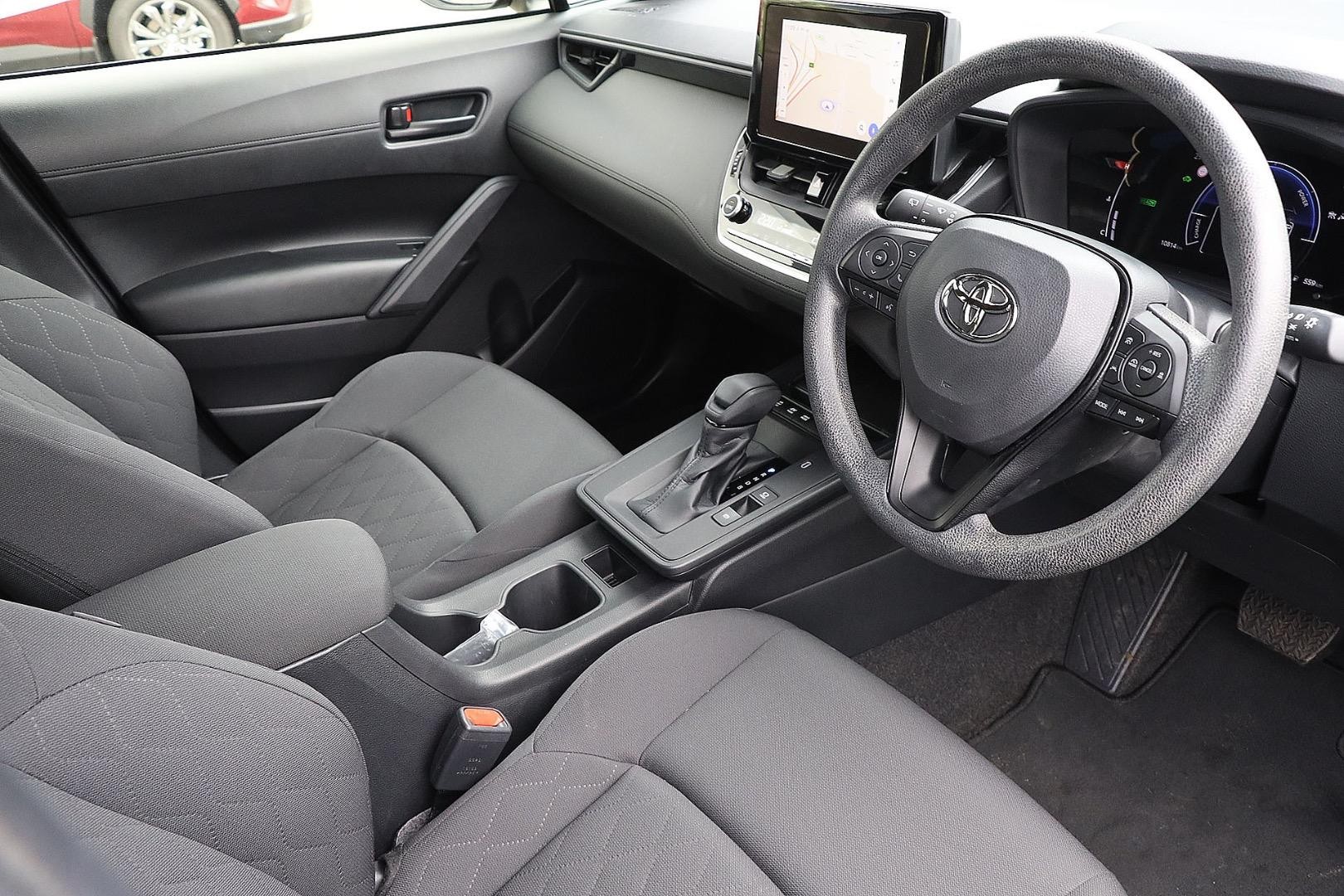 Toyota Corolla Cross image 4