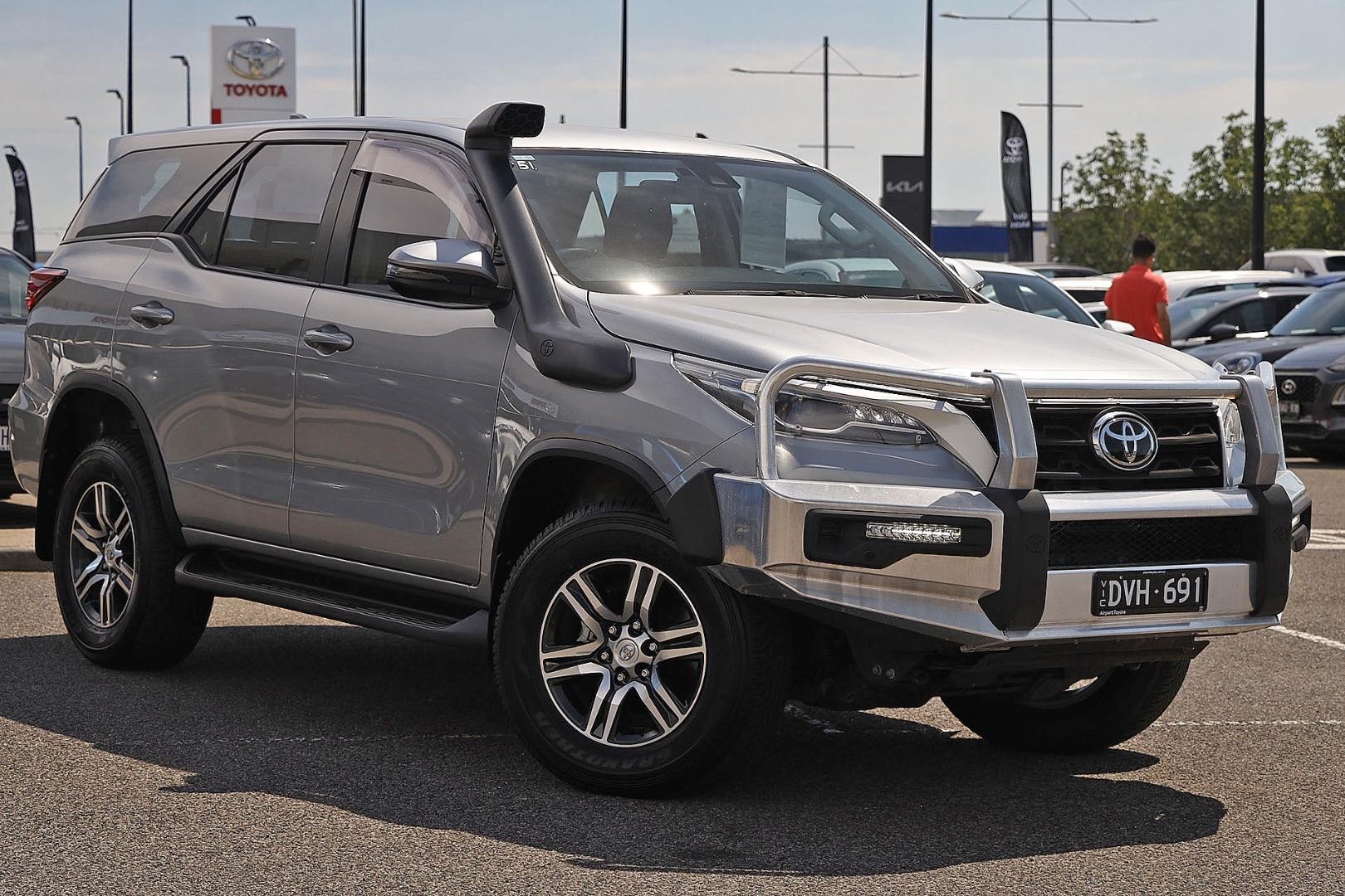 Toyota Fortuner image 1