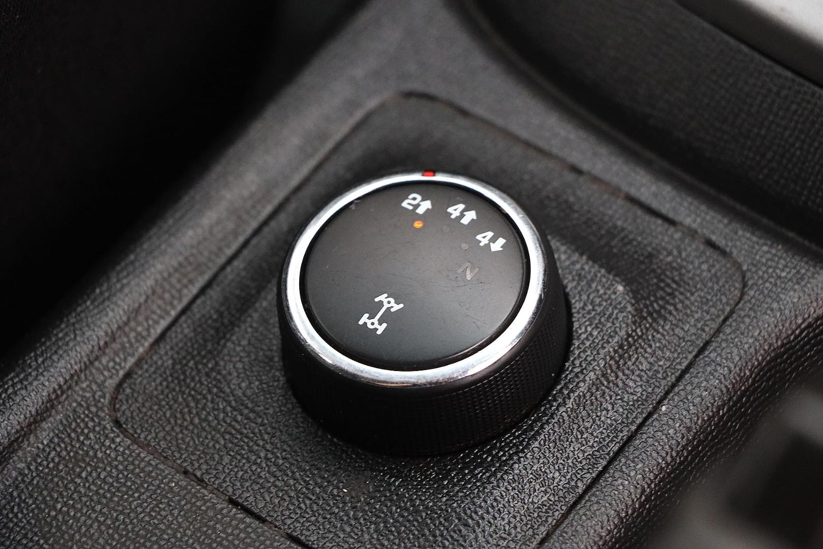 Holden Colorado image 3