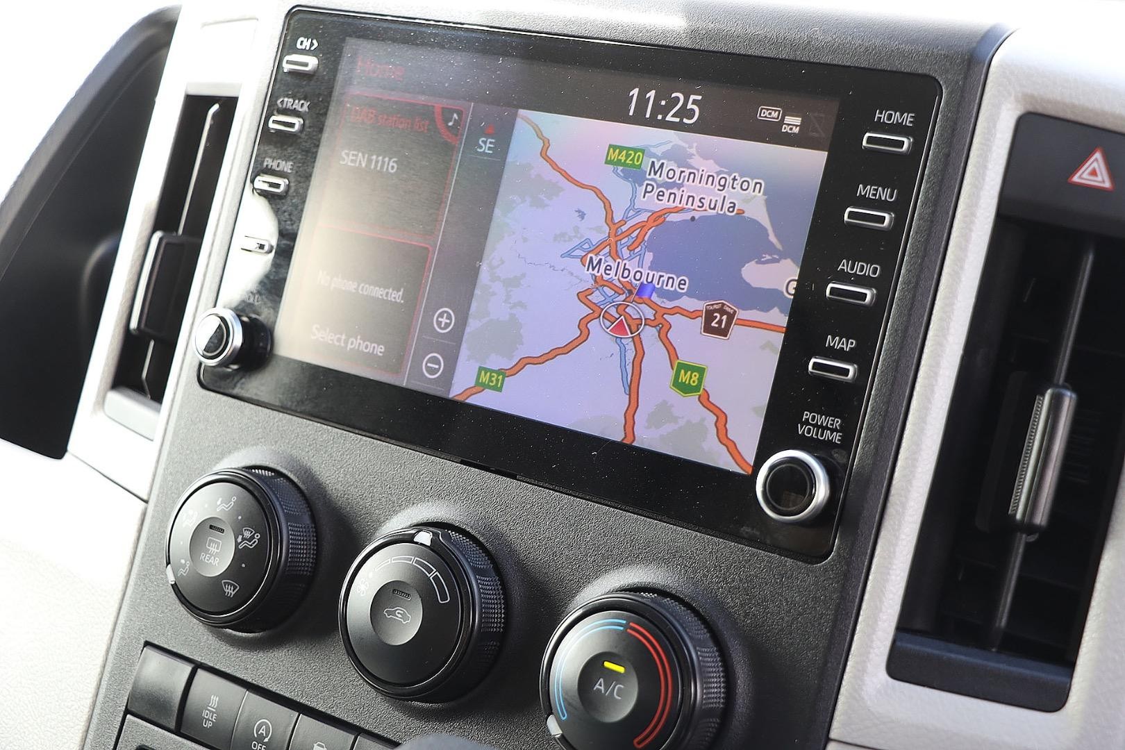 Toyota Hiace image 3