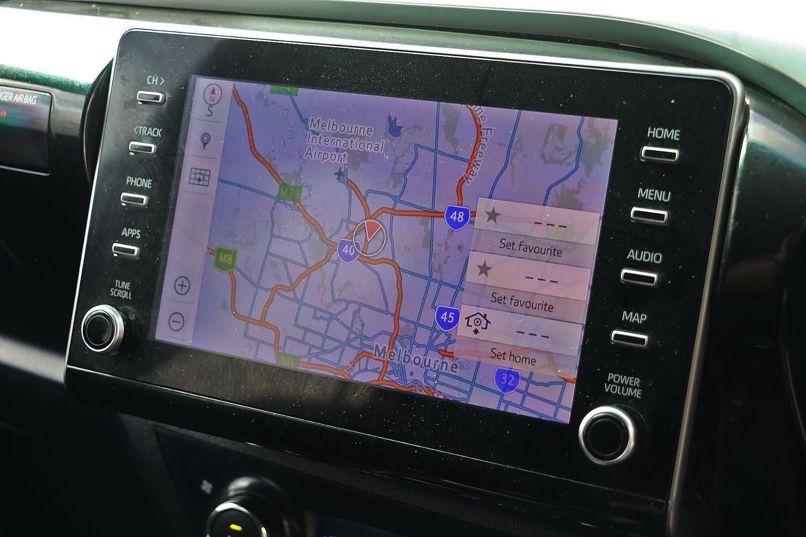 Toyota Hilux image 4