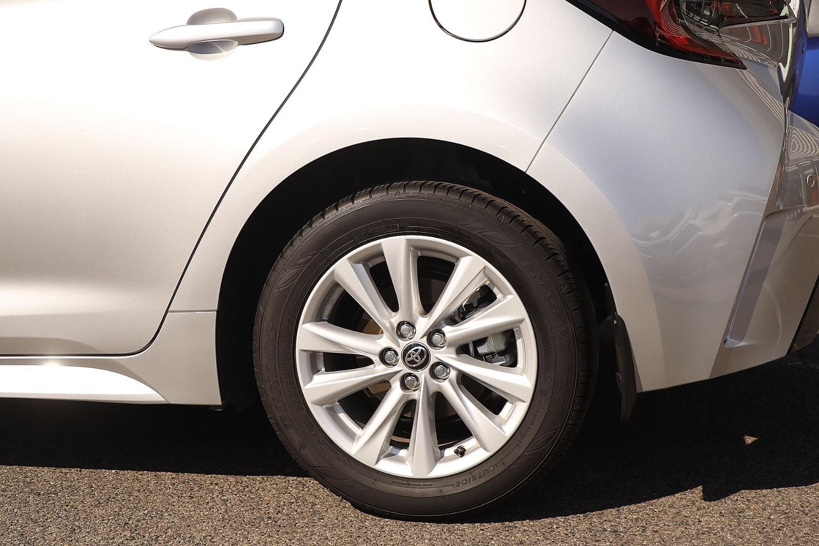 Toyota Corolla image 4