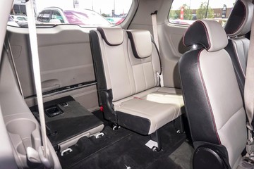 https://dvg-vehicle-assets.s3.amazonaws.com/80791/2pugn9r0d458rh98f9t4ziye2.jpg