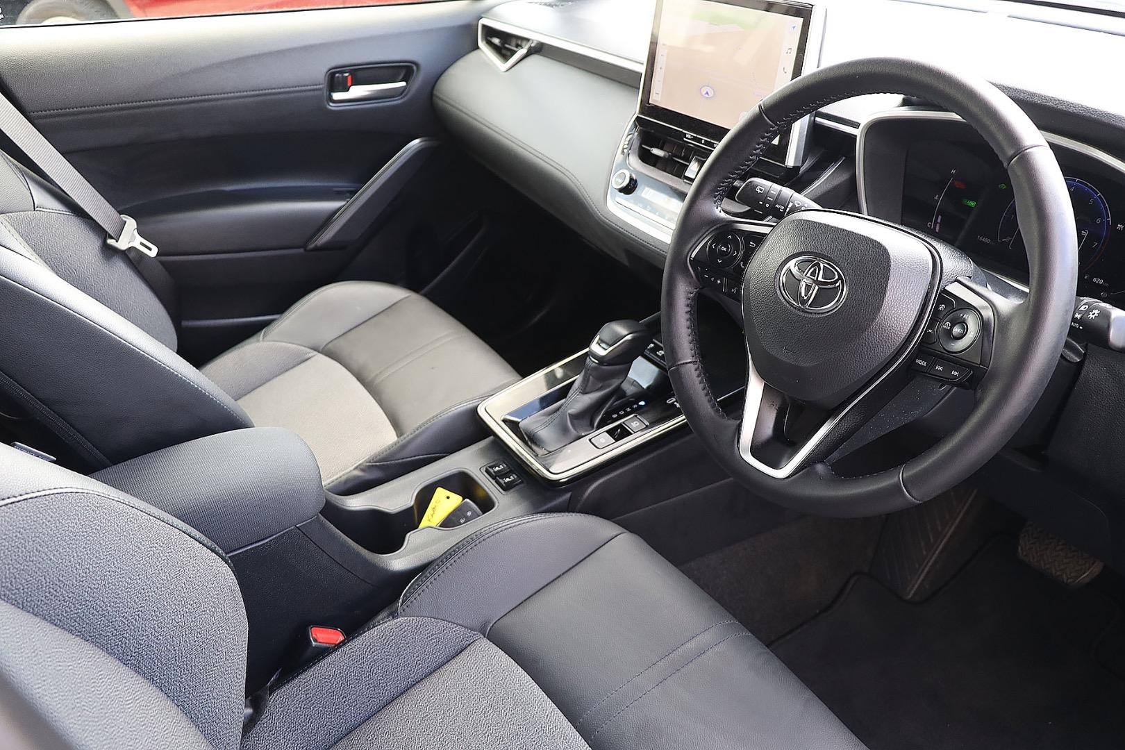 Toyota Corolla Cross image 4