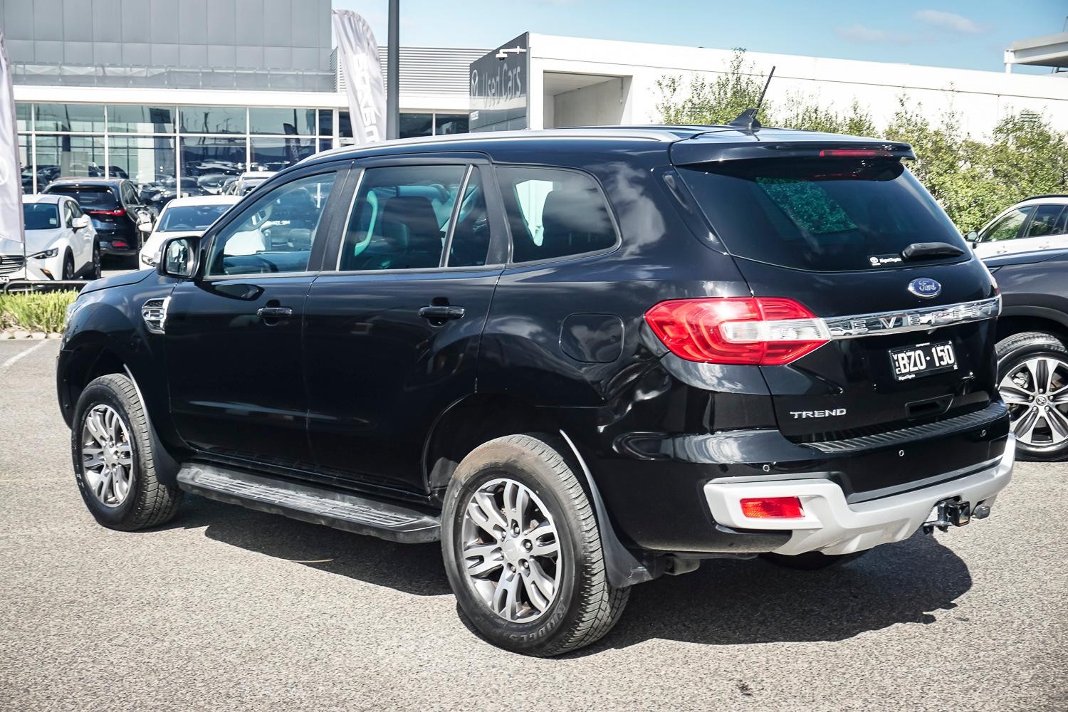 Ford Everest image 4