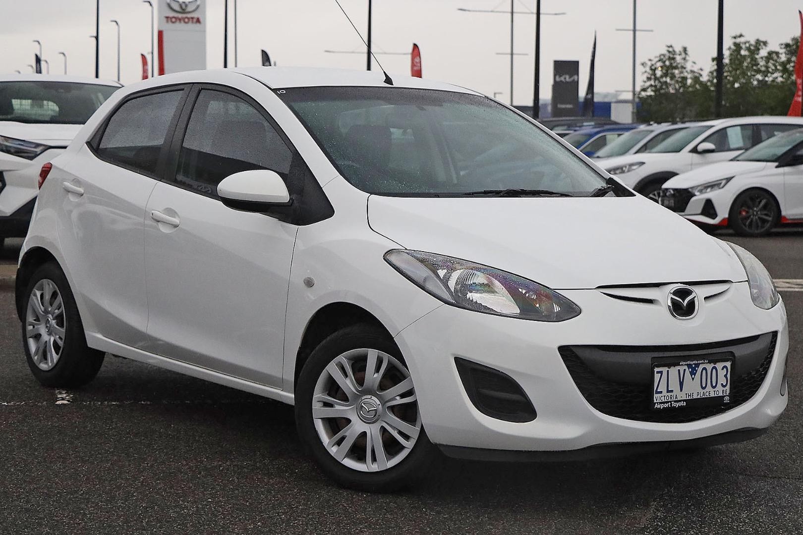 Mazda 2 image 1