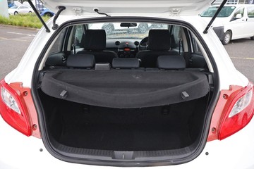 https://dvg-vehicle-assets.s3.amazonaws.com/80881/7hj0qkj2ml2t0zhxdgux41yli.jpg