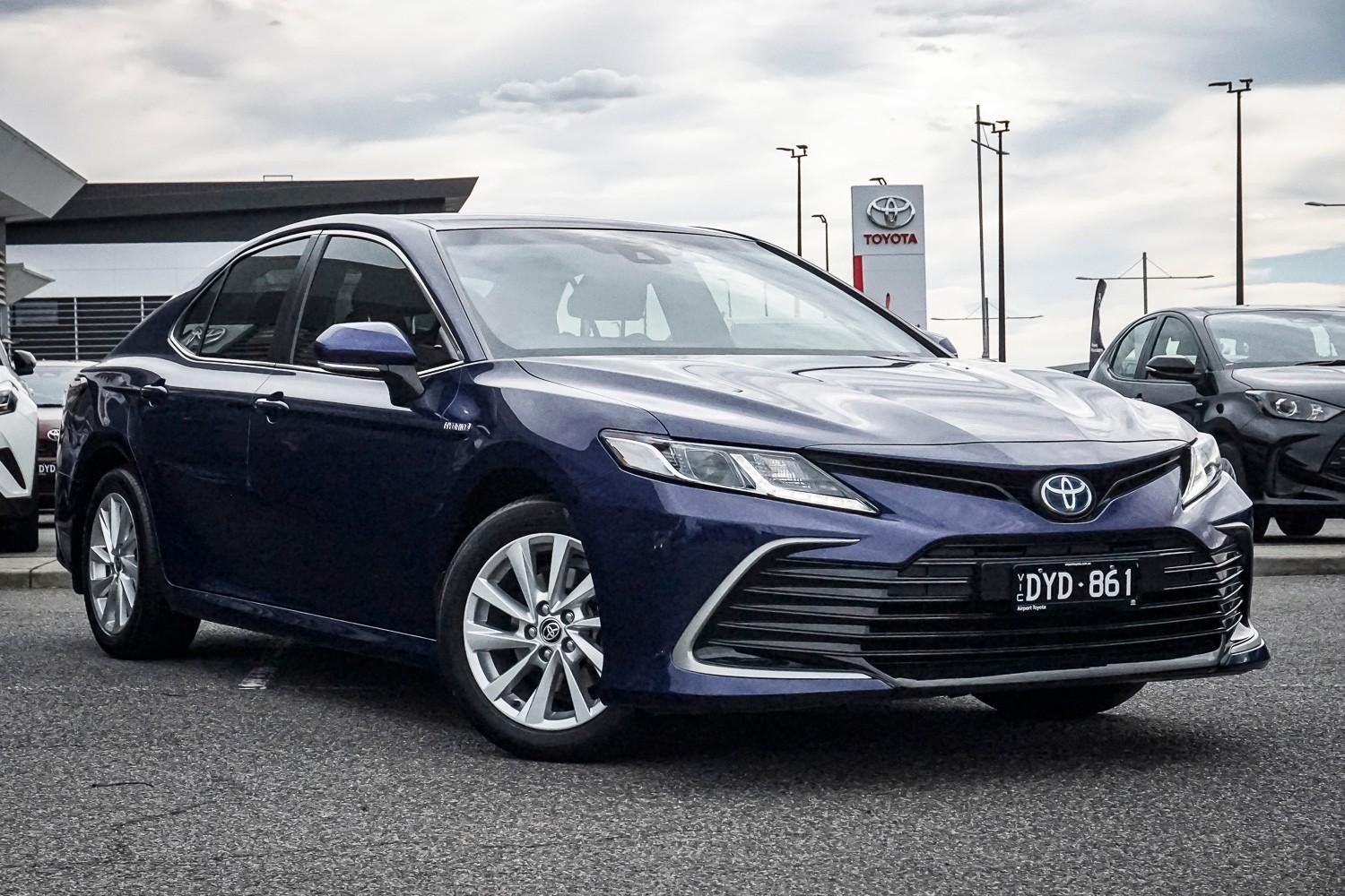 Toyota Camry image 1