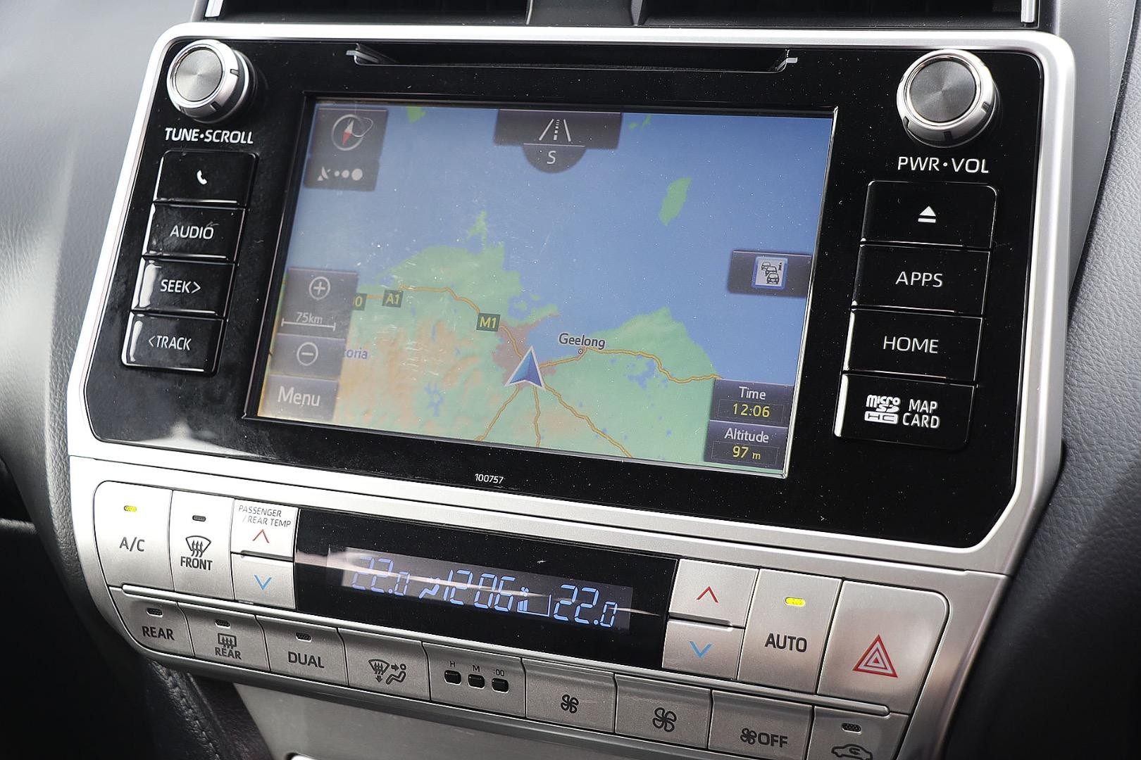 Toyota Landcruiser Prado image 3