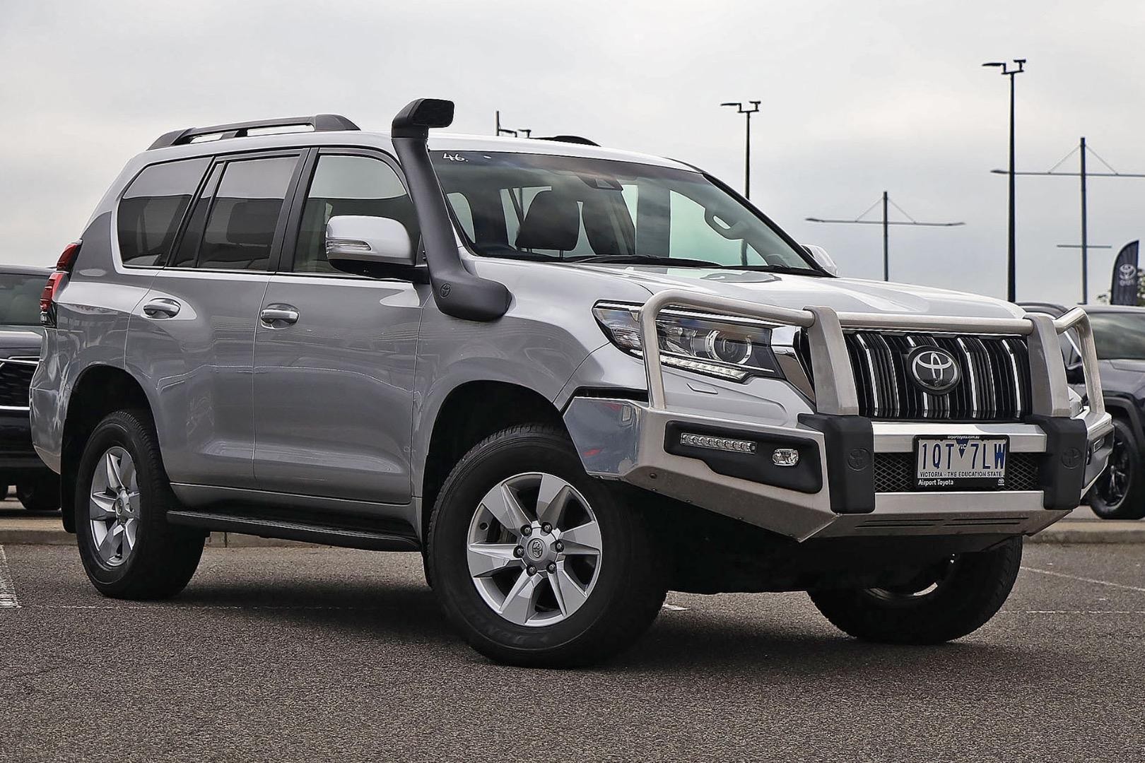 Toyota Landcruiser Prado image 1