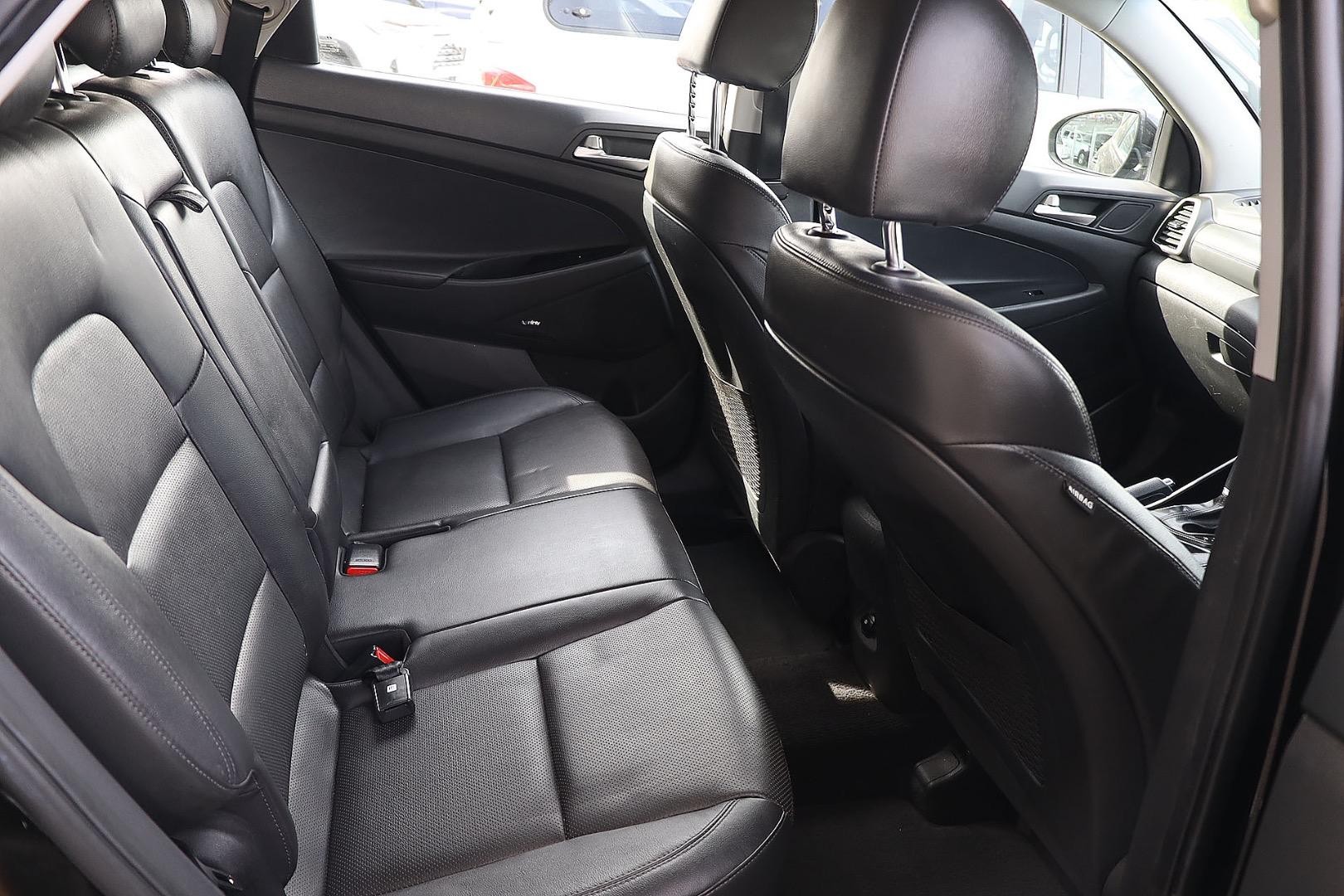 Hyundai Tucson image 4