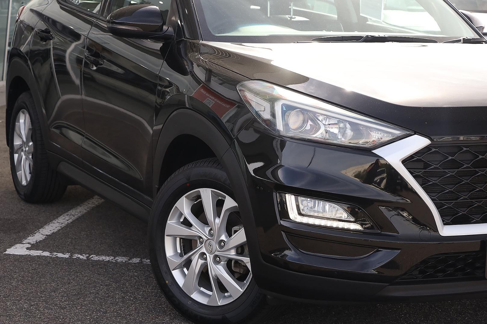 Hyundai Tucson image 3