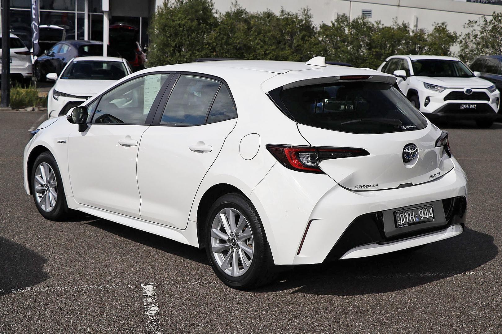 Toyota Corolla image 3