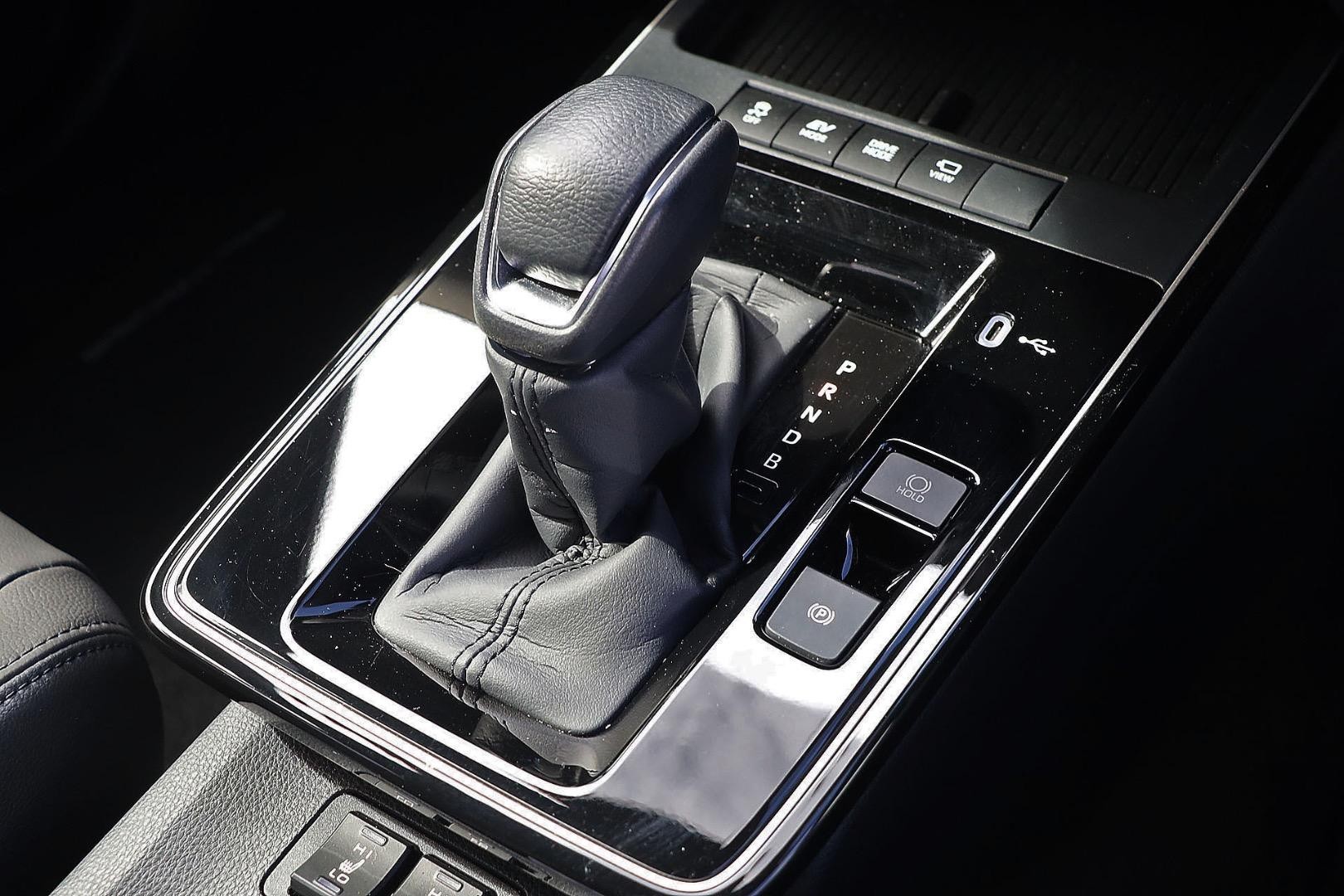 Toyota Corolla Cross image 4