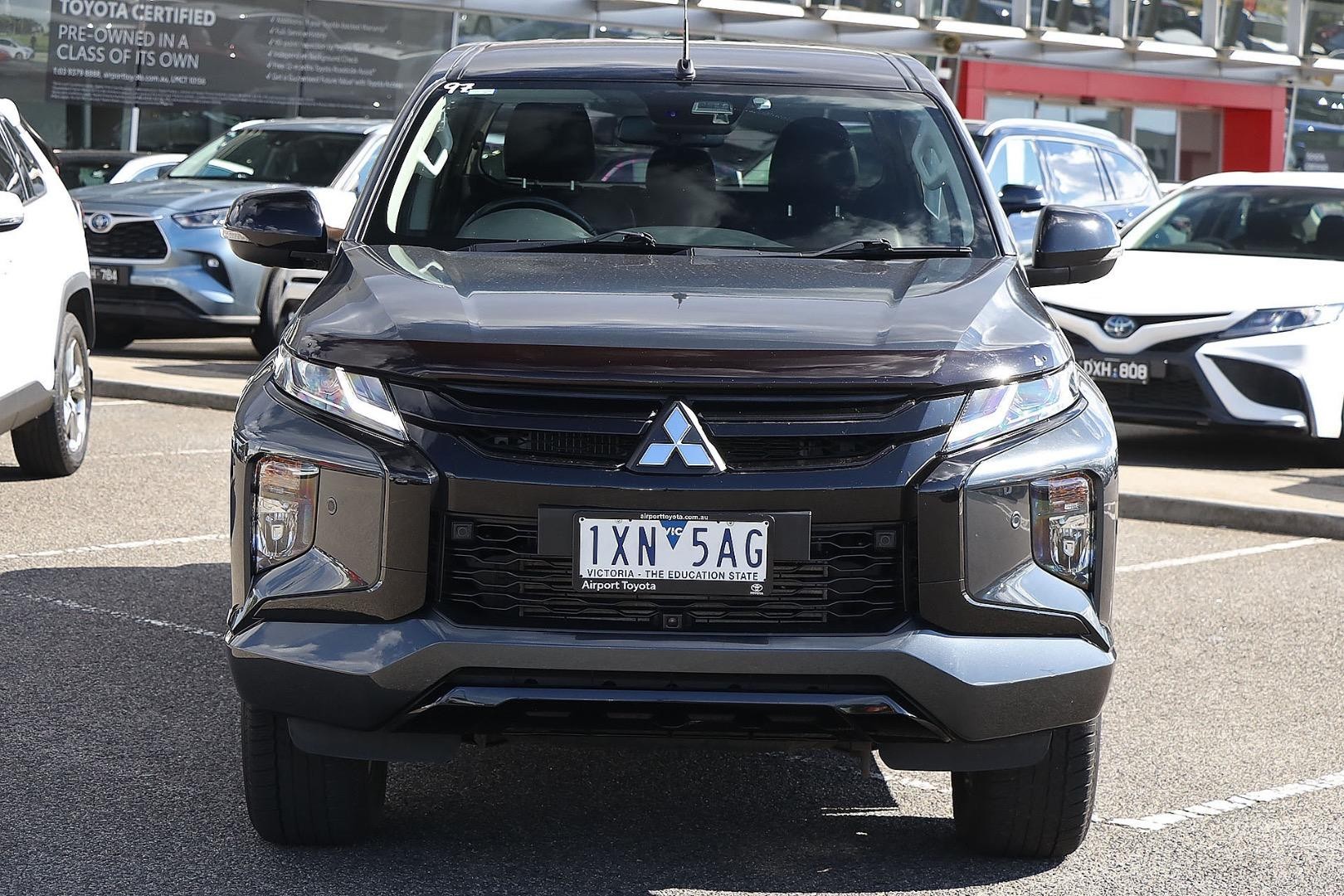 Mitsubishi Triton image 3