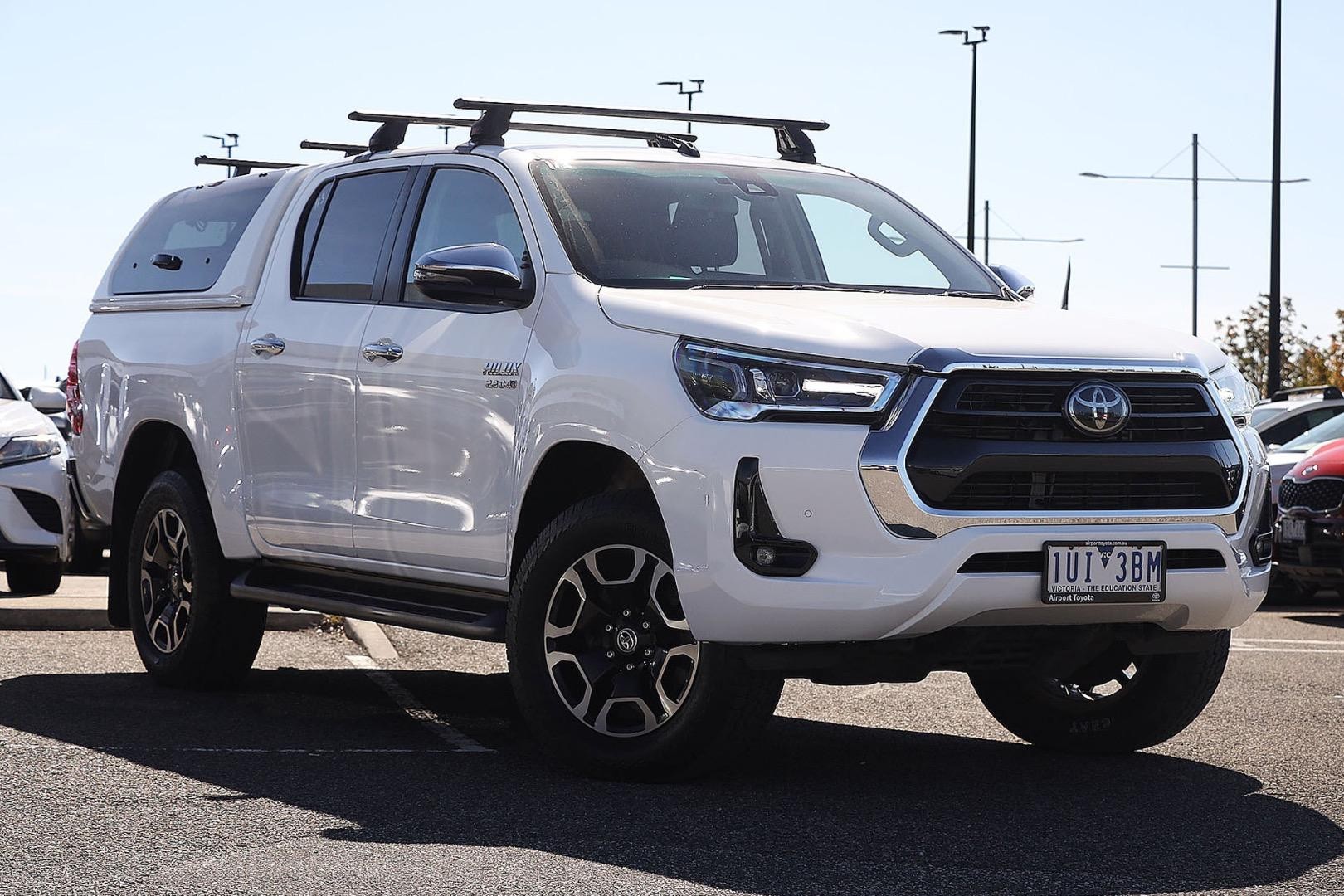 Toyota Hilux image 1