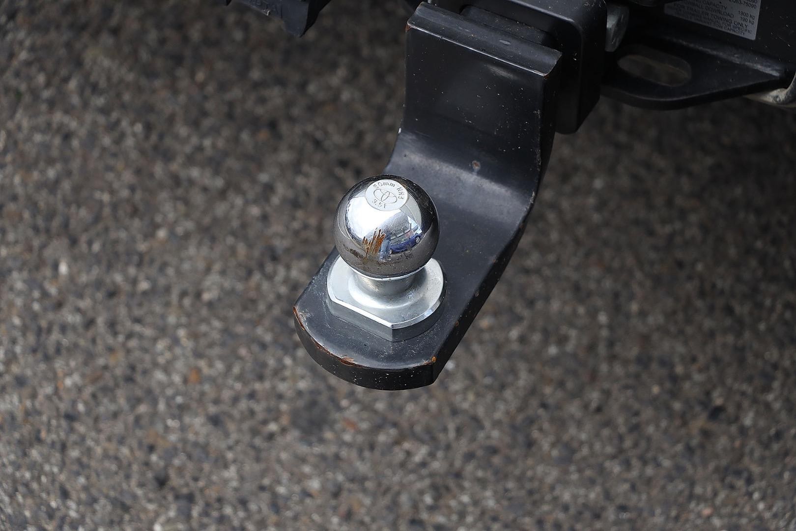 Toyota Hiace image 2