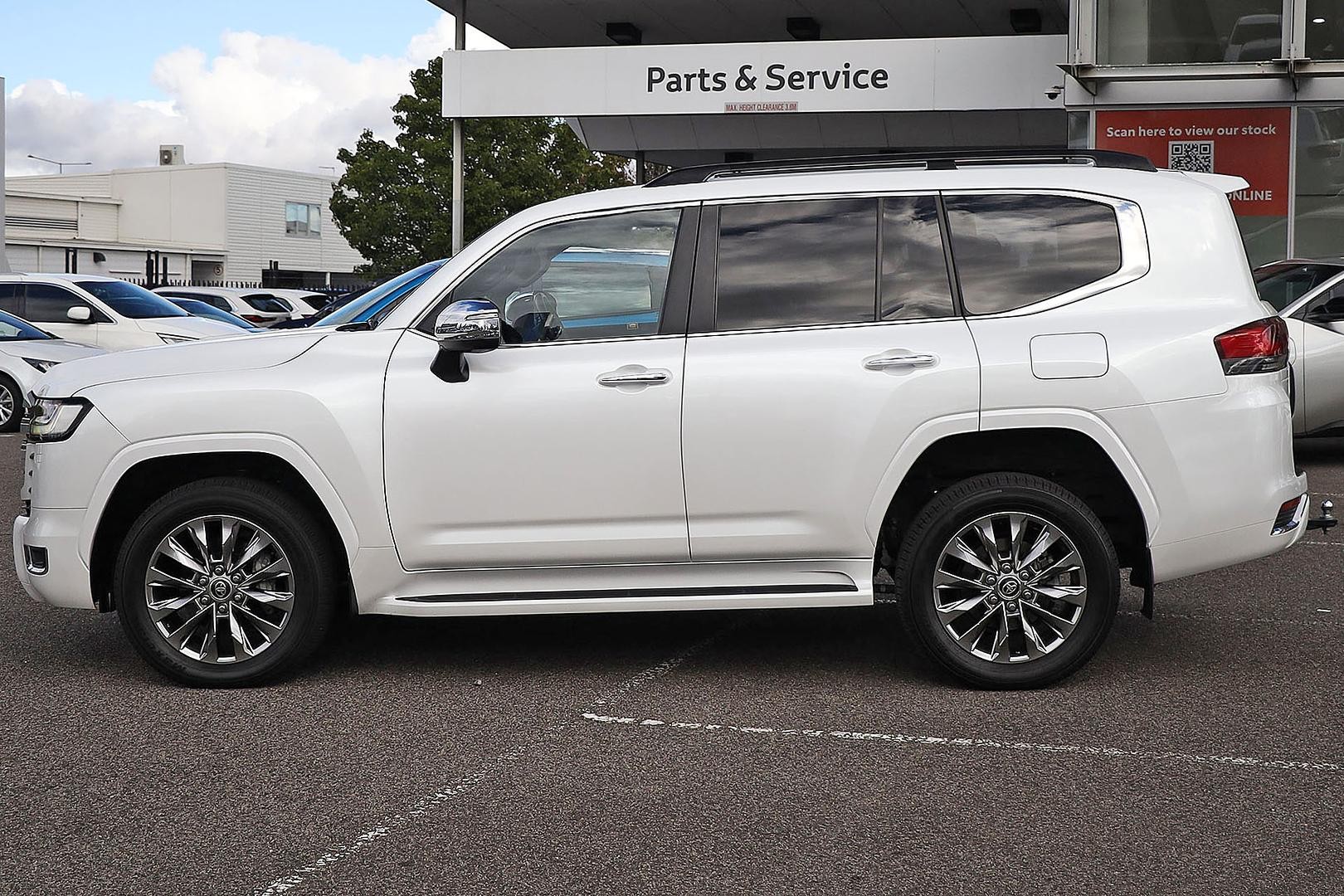 Toyota Landcruiser image 4