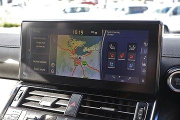 https://dvg-vehicle-assets.s3.amazonaws.com/81030/zg95kyefb9nu5ni1rqs6dubv.jpg