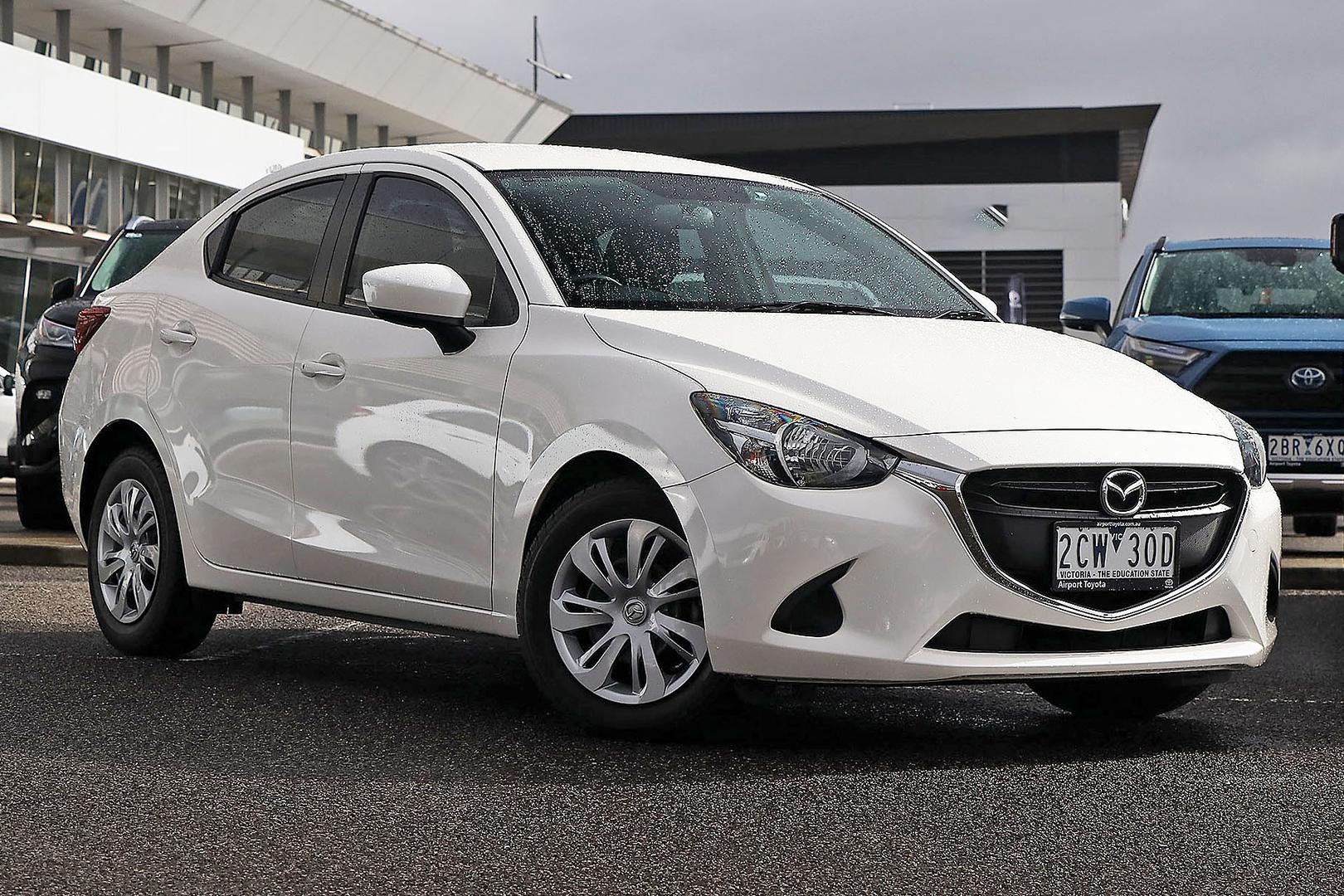 Mazda 2 image 1