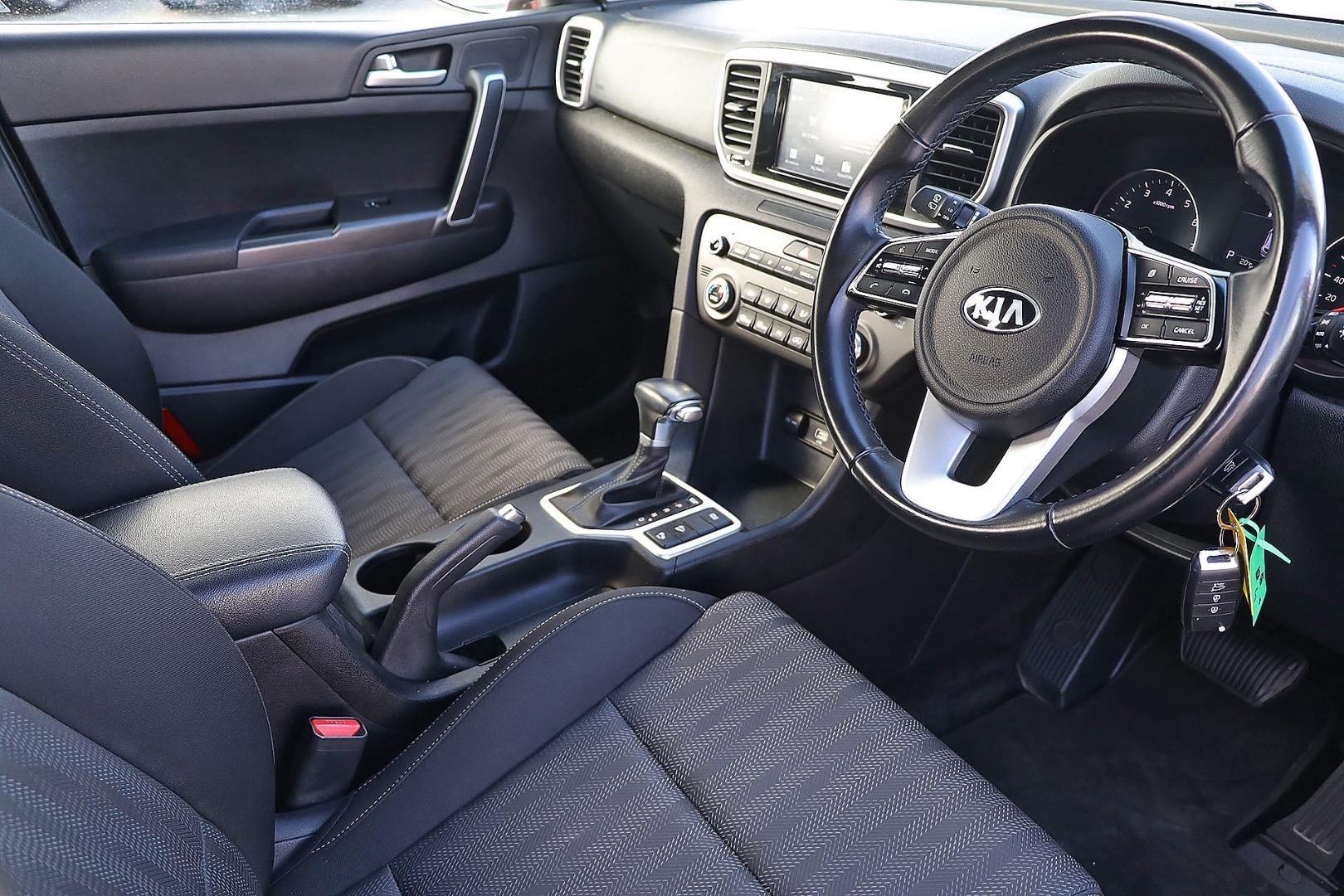 Kia Sportage image 3