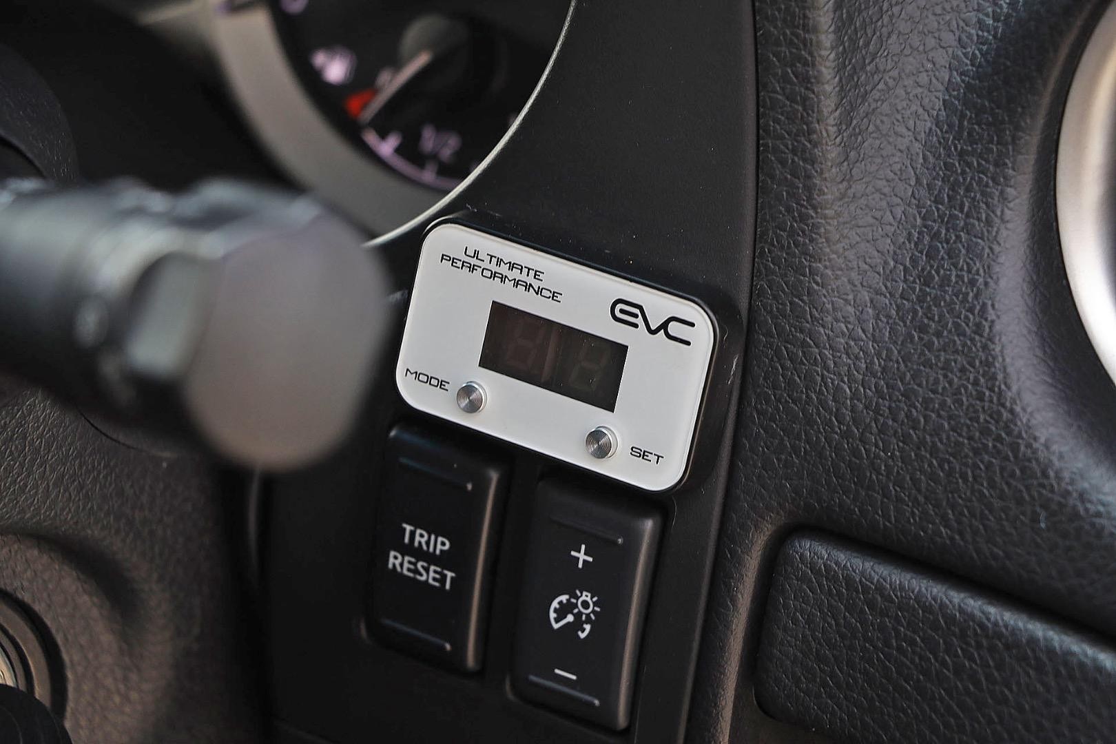 Nissan Navara image 3