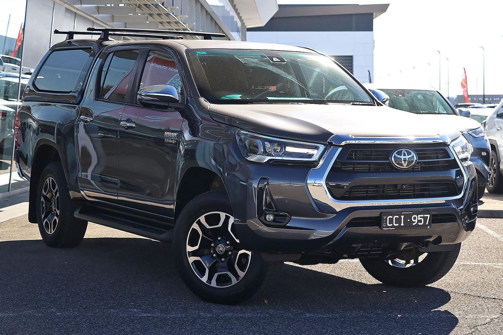 Toyota Hilux image 1