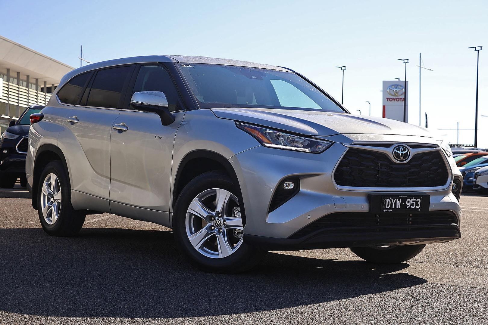 Toyota Kluger image 1