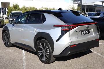 https://dvg-vehicle-assets.s3.amazonaws.com/81113/6t2tjimwducokbpbb7kjsqjca.jpg