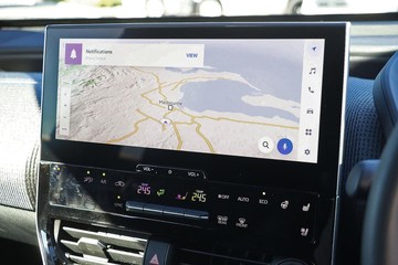 https://dvg-vehicle-assets.s3.amazonaws.com/81113/dzjqcgqwpv4fa6vrvyoh1bose.jpg