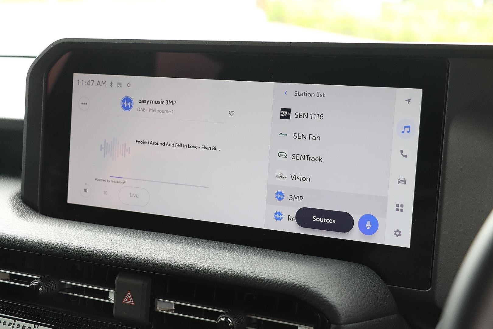 Toyota Landcruiser Prado image 4