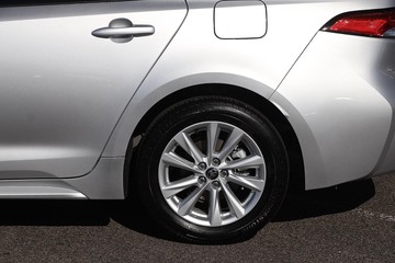 https://dvg-vehicle-assets.s3.amazonaws.com/81131/9jq72j96nm7kvo9xu18mmb1y4.jpg