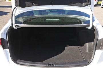 https://dvg-vehicle-assets.s3.amazonaws.com/81132/51bw1q0heaun80cemycbc7f9d.jpg