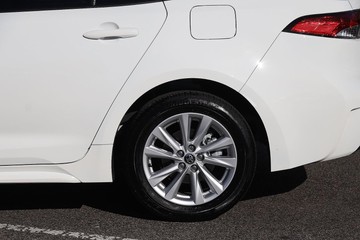 https://dvg-vehicle-assets.s3.amazonaws.com/81132/6gnv8qnasenq5o3jpdv42xayi.jpg