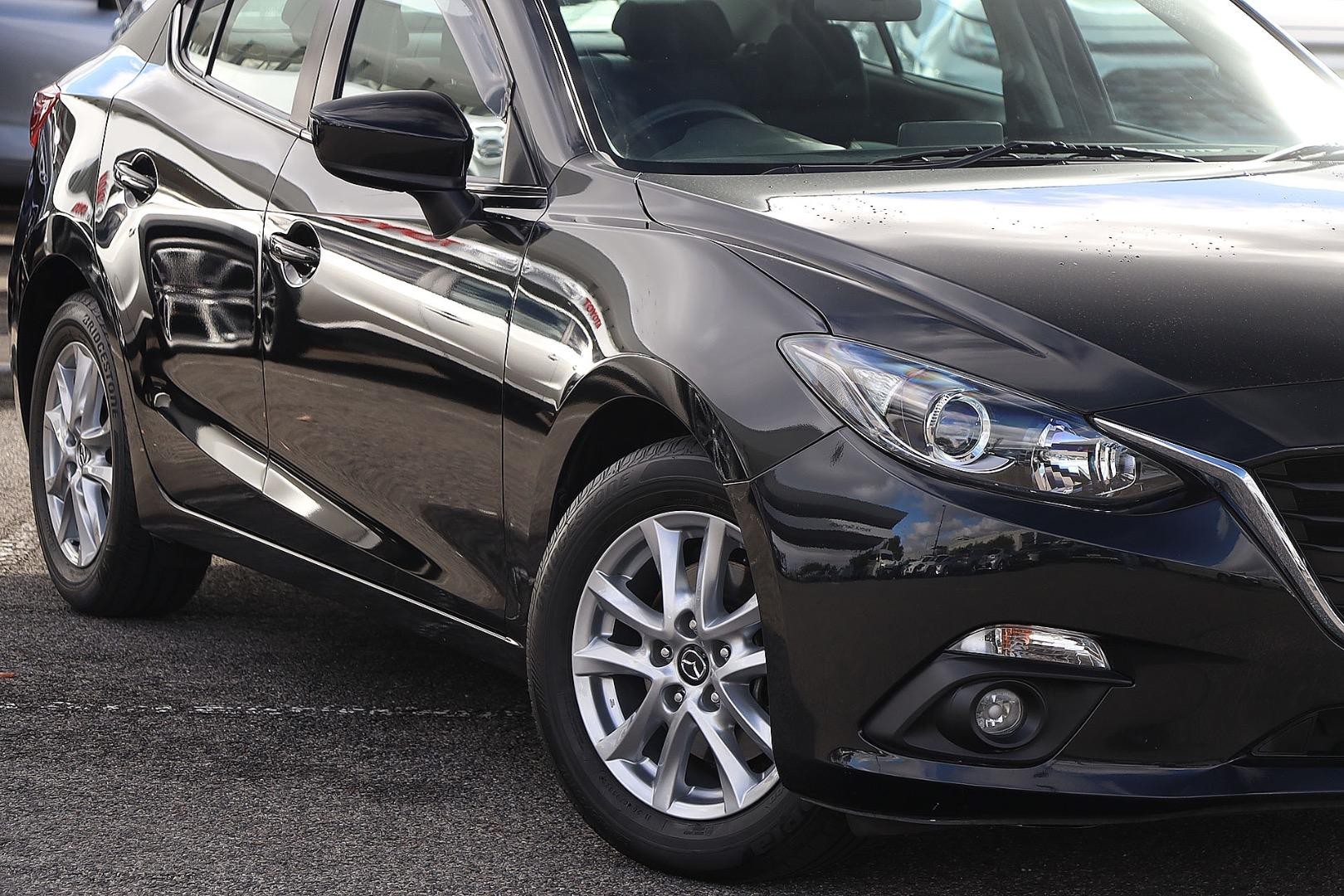 Mazda 3 image 4
