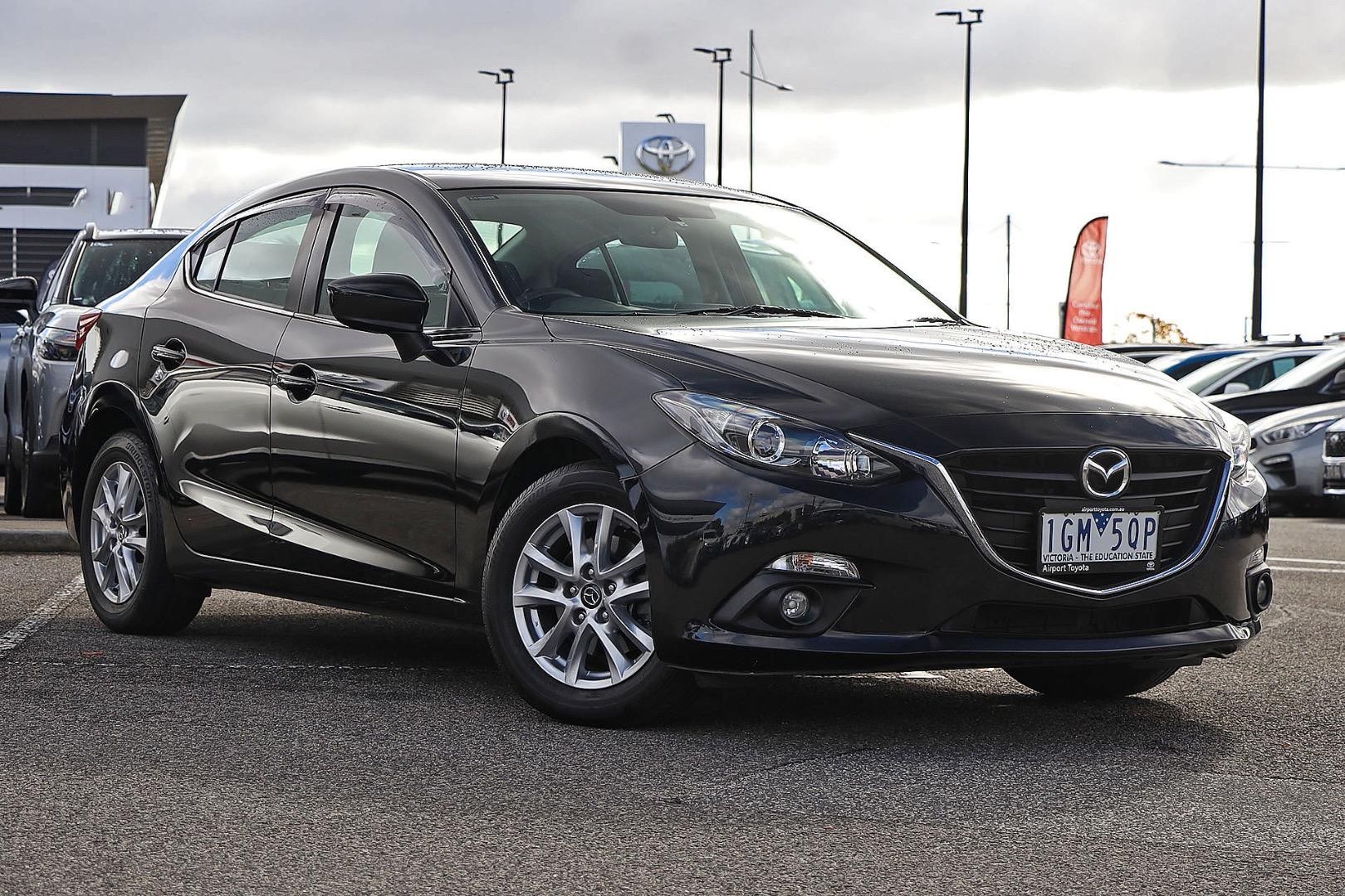 Mazda 3 image 1