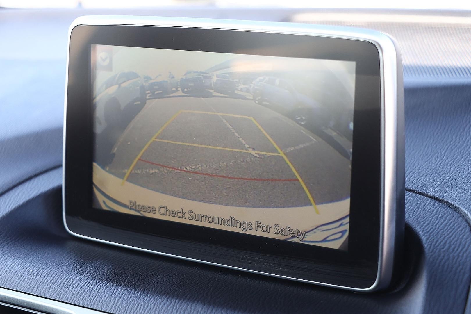 Mazda 3 image 3